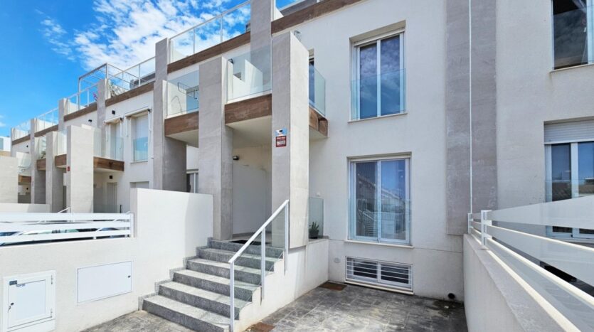 Foto 2 de la propiedad: Vivienda moderna con solárium y semisótano en Gran Alacant