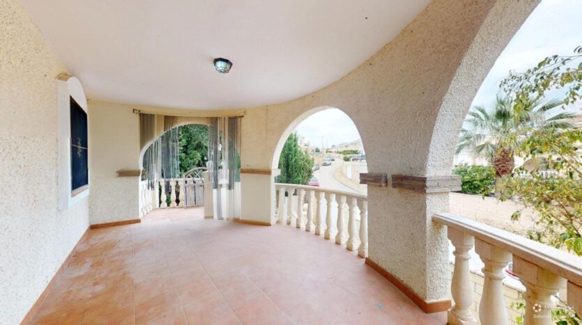 Foto de la propiedad: Vivienda unifamiliar espaciosa en Monforte del Cid – ¡Tu Refugio Perfecto!