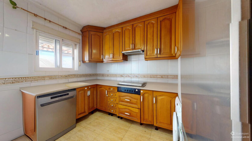 Foto 3 de la propiedad: SE VENDE CASA EN LA NUCIA CON PARCELA Y DOBLE GARAJE Y CON POSIBILIDAD DE PISCINA