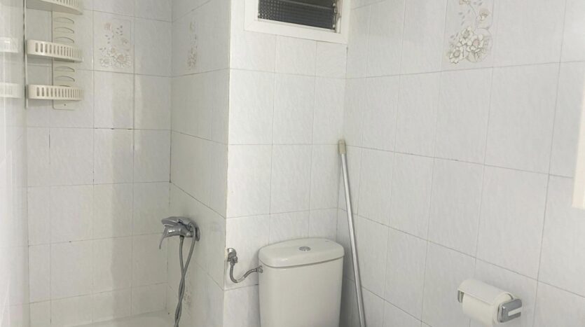 Ver todas las 13 fotos de la propiedad: 🏡 Piso en venta en Santa Pola – Zona Glorieta | 170.000 €