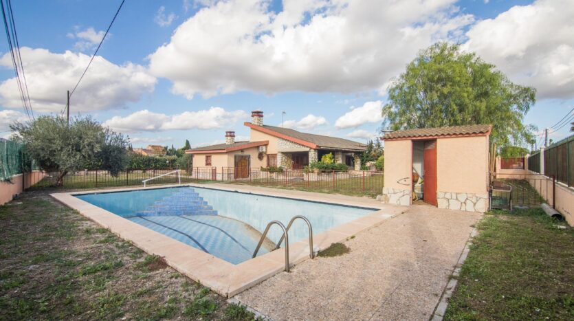 Ver todas las 20 fotos de la propiedad: 🏡 Tu refugio mediterráneo entre la naturaleza y la calma