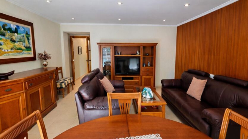 Foto 3 de la propiedad: VIVIENDA 4 DORMITORIOS CENTRO SANTA POLA JUNTO A LA GLORIETA Y EL CASTILLO FORTALEZA
