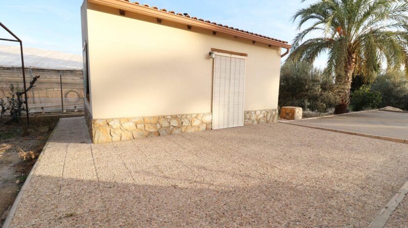 Foto 2 de la propiedad: Elche Chalet de 2 Plantas en Zona Pussol , cada planta es una vivienda totalmente independiente