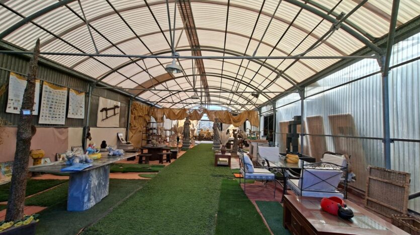 Foto 3 de la propiedad: ¡¡ VENTA DE NEGOCIO CASAS MADERA EN LA ROMANA !!