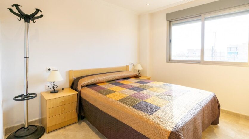 Foto 2 de la propiedad: Piso con magnificas terrazas, con vistas al mar en urbanización privada, de 3 habitaciones, 2 baños, piscina y con plaza de parking a un paso de la playa en Playa Lisa, Santa Pola.