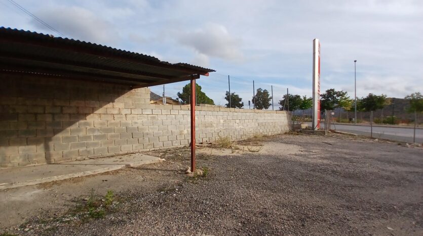 Foto 2 de la propiedad: ¡¡ NAVE CON GRAN APARCAMIENTO EN LA ALGUEÑA !!