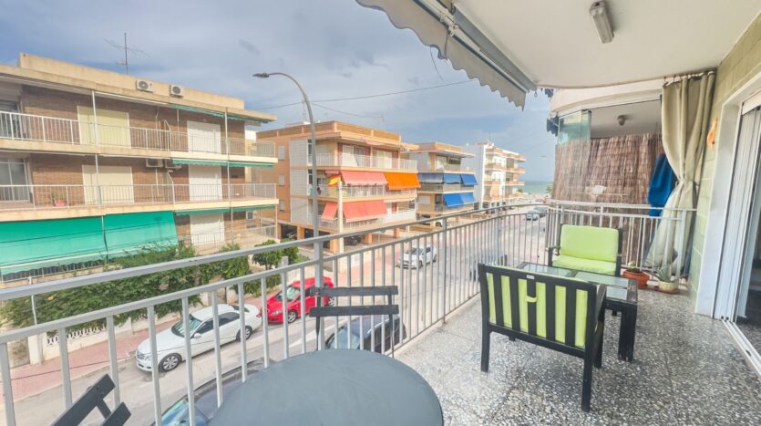 Ver todas las 20 fotos de la propiedad: Luminoso Apartamento de 3 dorm. en venta en Gran Playa de Santa Pola!!