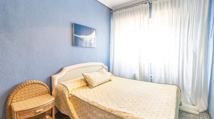 Ver todas las 20 fotos de la propiedad: Luminoso Apartamento de 3 dorm. en venta en Gran Playa de Santa Pola!!