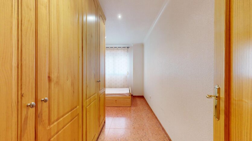 Foto 2 de la propiedad: ¡Tu nuevo hogar en San Crispín: 105 m², exterior y en perfecto estado!