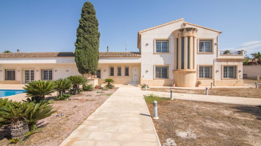 Foto 2 de la propiedad: VILLA DE LUJO – PEÑA ÁGUILAS