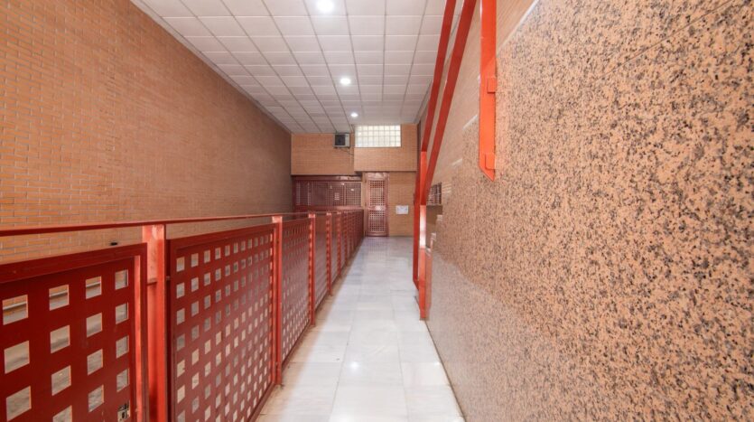Foto 4 de la propiedad: Venta vivienda VPO con plaza de garaje en Elche ciudad.