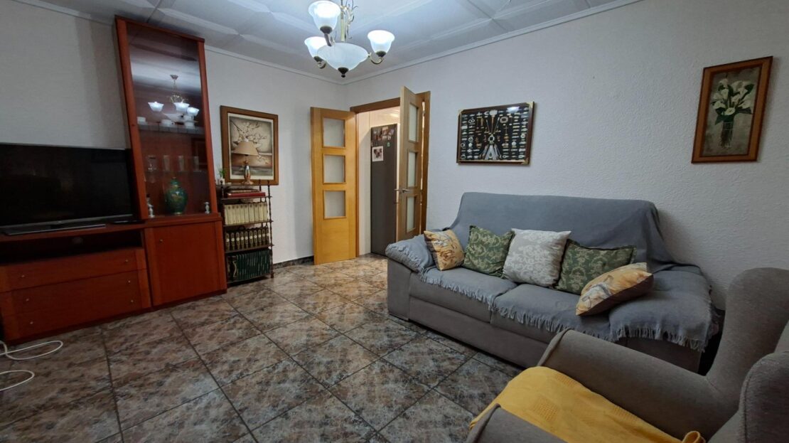 Foto 1 de la propiedad: ¡¡ MAGNIFICO PISO ALQUILER 4 DORMITORIOS EN ELCHE !!