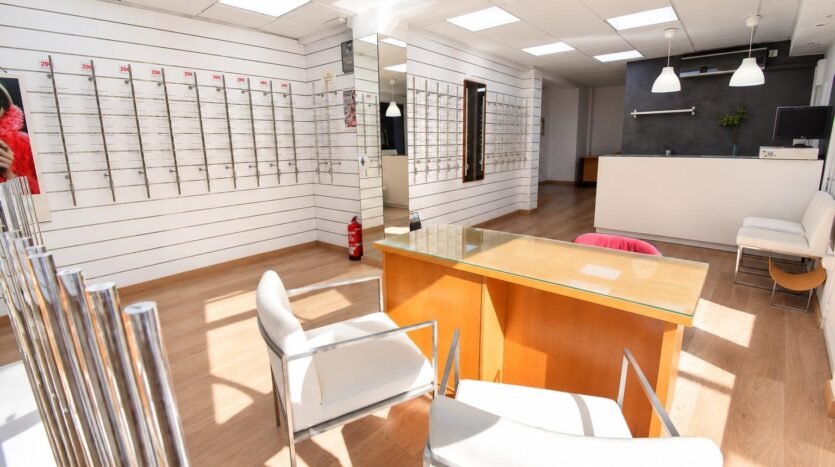 Ver todas las 11 fotos de la propiedad: LOCAL COMERCIAL EN CALLE ELCHE